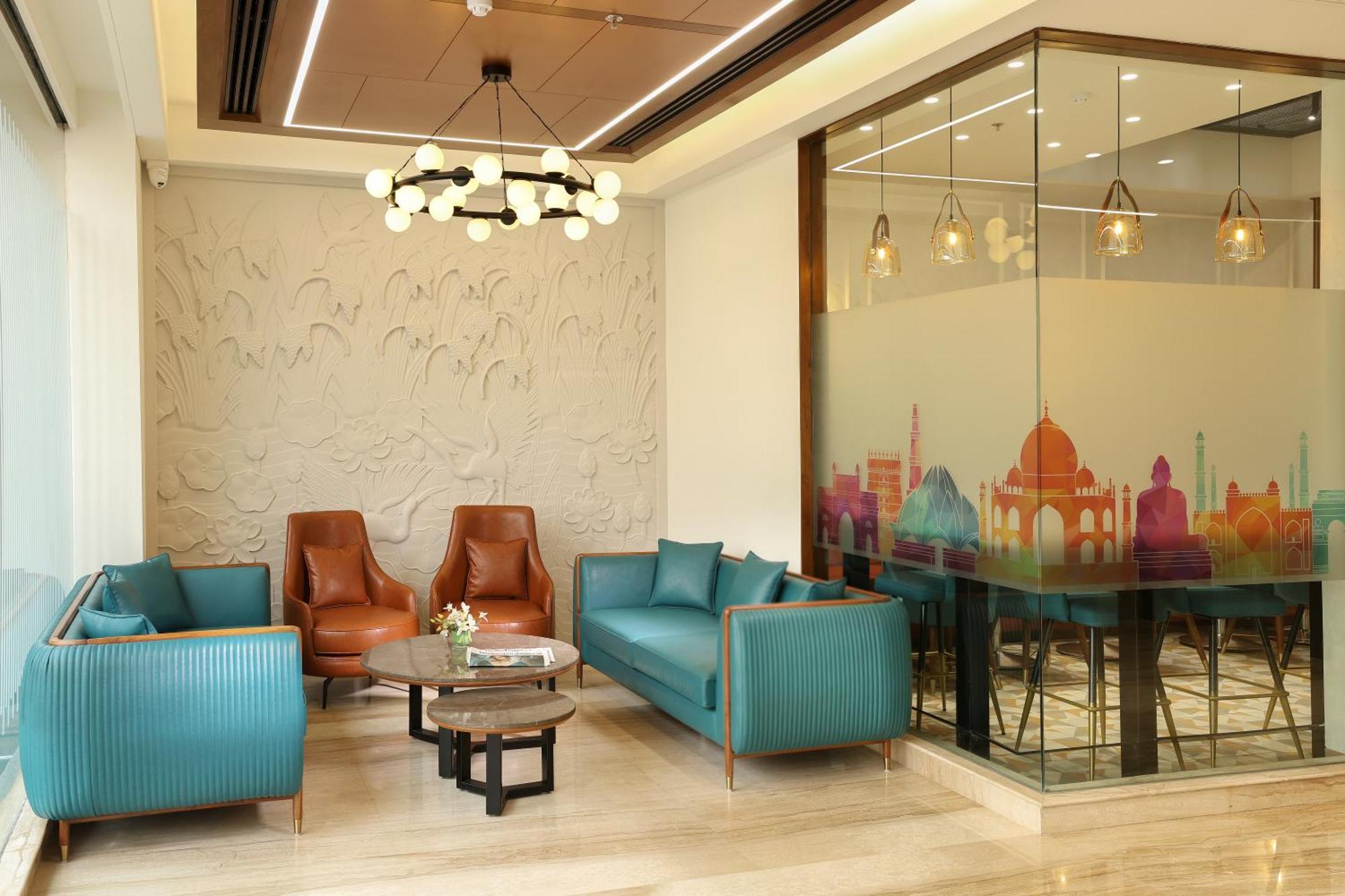 Indus Biznotel New Delhi Buitenkant foto